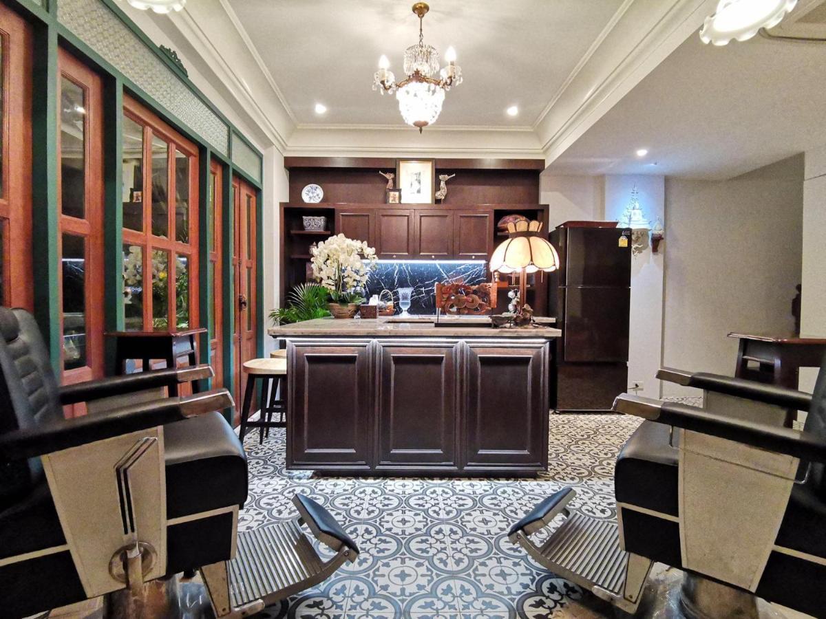 The Knight House Bangkok 아파트 외부 사진